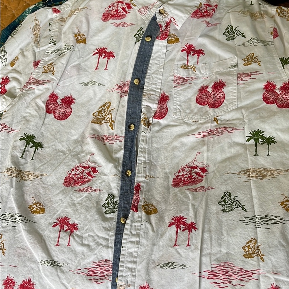 Eighty Eight Platinum Shirt with Palm Tree Design